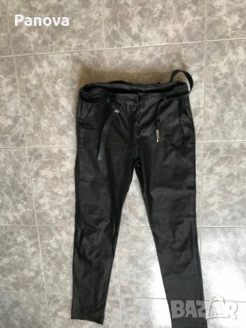 Продавам чисто нов елестичен панталон имитеращ кожа , снимка 2 - Панталони - 37550560