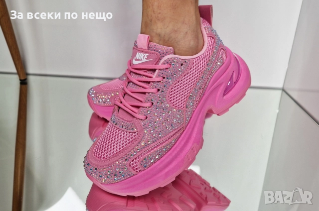 Nike Дамски Розови Маратонки С Кристали 👟Дамски Спортни Обувки Розов Цвят С Камъни Найк Код P1331, снимка 2 - Маратонки - 51952160