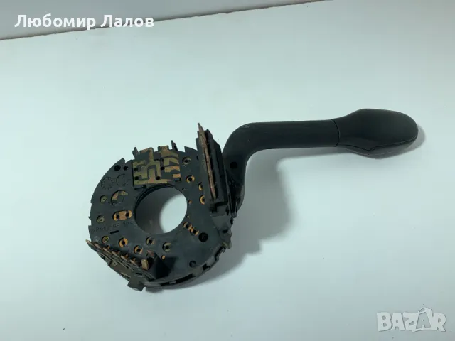 Лостче за мигачи Голф 3 Пасат 3 Golf 3 Passat 3 PA66-GF30, снимка 2 - Части - 49233745