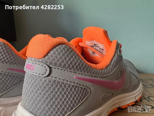 Дамски маратонки Nike 38 номер , снимка 4 - Маратонки - 51076016