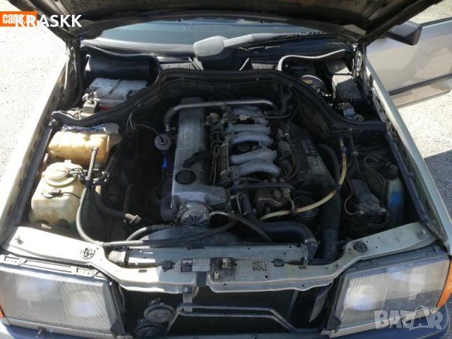 MERCEDES BENZ 124 300D 4MATIC 4X4 113к.с. + БАРТЕР, снимка 13 - Автомобили и джипове - 31852719