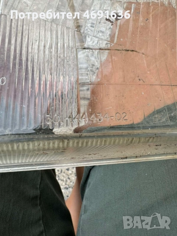 Стъкло за фар Hella за Скания SCANIA R 420 само за 20лв. 301-144434-02, снимка 3 - Части - 52901687