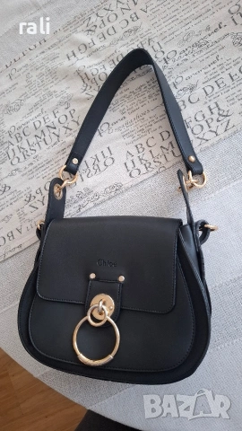 Модерена дамска   чанта, снимка 3 - Чанти - 54353007