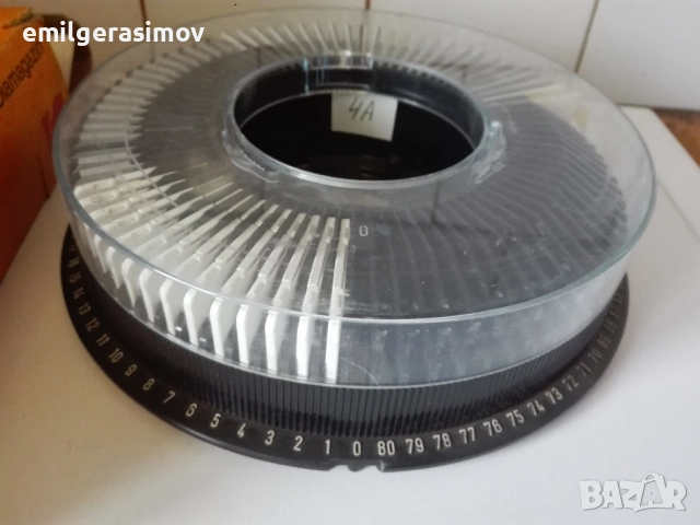 Две кинокамери , стереоскоп , ринг с диапозитиви., снимка 8 - Камери - 29581090