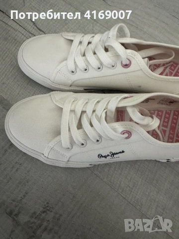 Дамски маратонки Nike, снимка 5 - Маратонки - 54015481