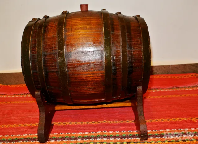 Винтидж дървено буре 5л - Българска традиция, снимка 5 - Антикварни и старинни предмети - 48370844