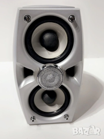 Отличен звук от SONY 3бр. мощни, малки съраунд тонколони за домашно кино със стойки за стена