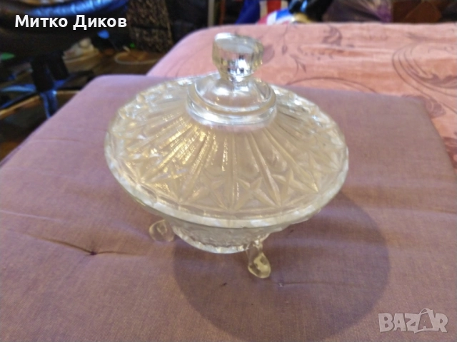 Кристална купа от соца за бонбони и друго с капак нова Фи-153мм и Н-168мм, снимка 3 - Аксесоари за кухня - 52458136
