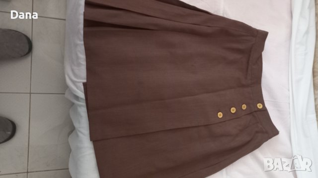 Пола с плисета