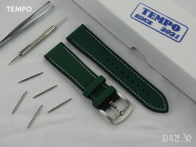 СИЛИКОНОВА КАИШКА ЗЕЛЕНА С БЯЛ ШЕВ- 22мм + ПОДАРЪК, снимка 3 - Каишки за часовници - 48451554