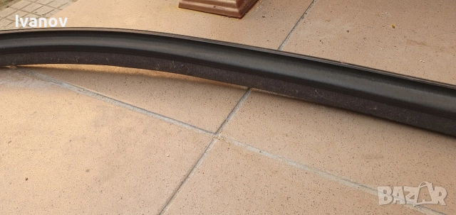 Гумено уплътнение за врата бмв е36 купе , снимка 2 - Части - 52773050
