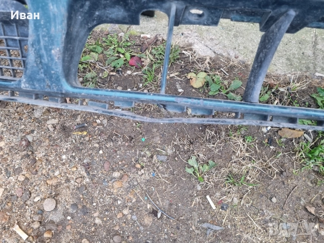 предна и задна брония VW Golf 3, снимка 7 - Части - 52404278