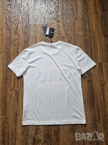 Страхотна мъжка тениска HUGO BOSS размер L , снимка 5 - Тениски - 50529522