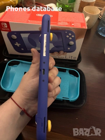 Продавам Nintendo switch lite, снимка 5 - Nintendo конзоли - 53917909