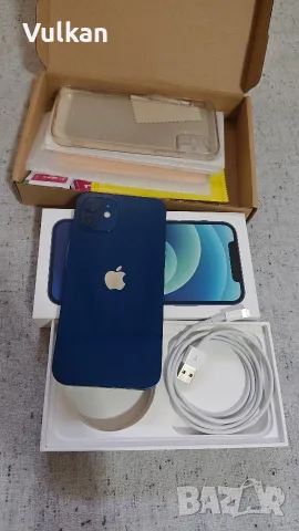 iPhone 12 64gb Син