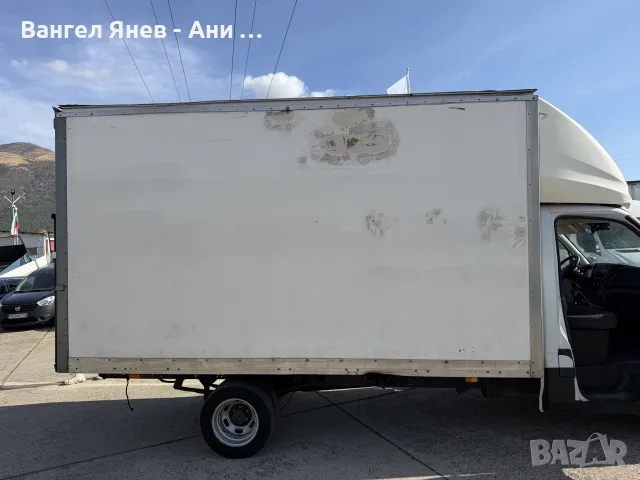 фургон Iveco Daily, снимка 4 - Части - 56425763