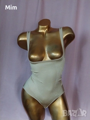 М Безшевно боди с отворен бюст в цвят телесен 