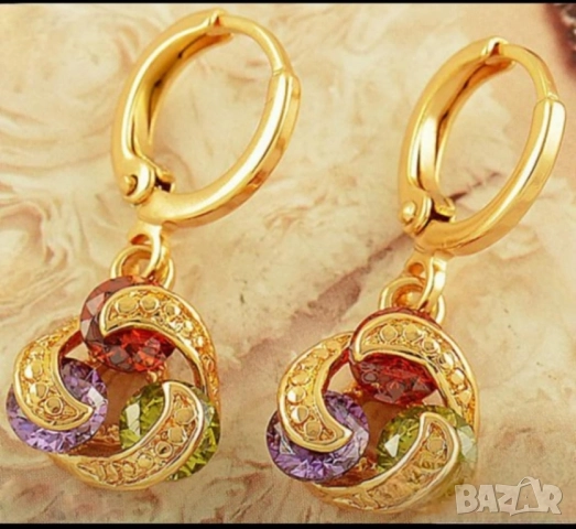 Атрактивни висящи обеци 9к попълнено злато с нежни цирконии 15 лв., снимка 2 - Обеци - 51775363