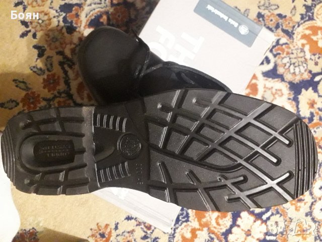  Работни обувки Bata, снимка 4 - Други - 42421178