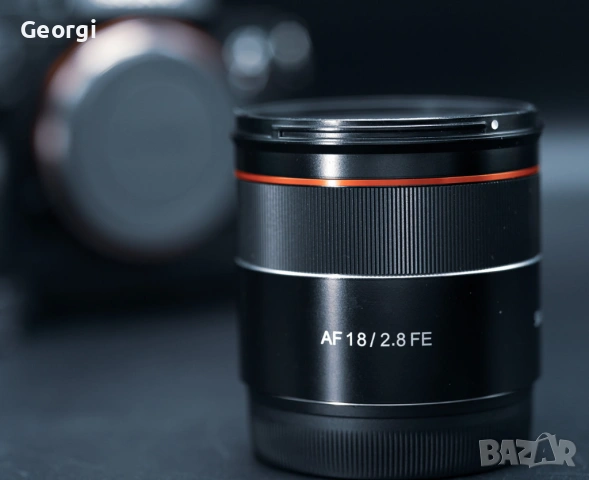 ОТЛИЧЕН Samyang AF 18mm f2.8 за Sony FE Широкоъгълен обектив, снимка 3 - Обективи и филтри - 54252504