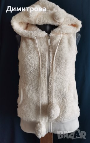  Tedi bear - Пухкав бял елек с ушички , снимка 5 - Елеци - 30506451