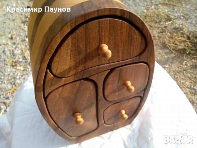 Кутия за бижута . Ръчна изработка . Нова ., снимка 3 - Бижутерийни комплекти - 38341176