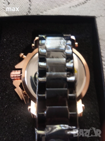 Кварцов часовник с 6 стрелки и дата ,фосфорисциращ,водоустойчив., снимка 14 - Мъжки - 52244391