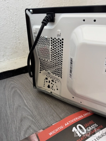 Микровълнова Печка/Фурна с Грил Bauknecht Cook 20 700W 20L Дигитална Черна!, снимка 7 - Микровълнови - 55741687