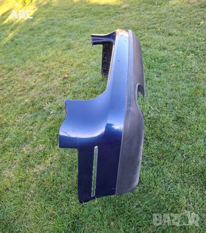 Задна броня за Vw Passat B6 комби , снимка 4 - Части - 48966154