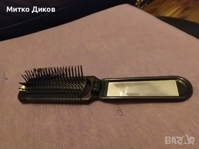 Сгъваем гребен с огледало като нов марков, снимка 6 - Огледала - 44560153