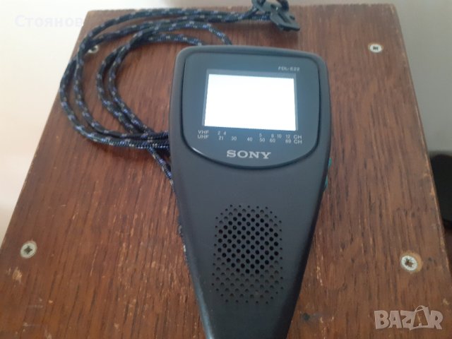 SONY Watchman Color TV Japan, снимка 2 - Телевизори - 42903086