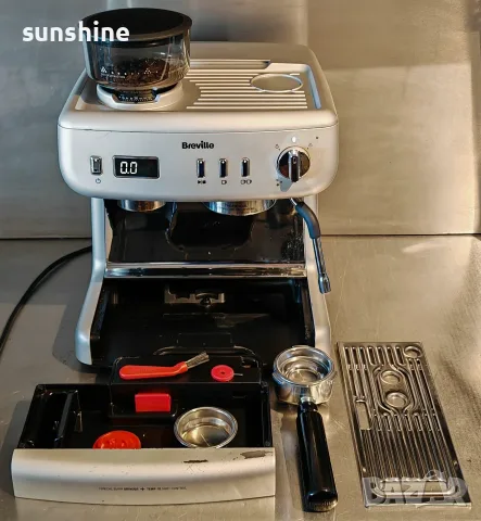 ВИДЕО * Еспресо машина Breville Barista Max+ | Tap&Go мелачка | Tаймер| Италианска помпа 15b, снимка 4 - Кафемашини - 56062752