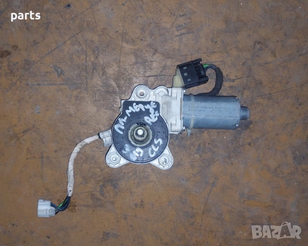 Машинка Предно Ляво Стъкло Мерцедес CLS W219 , снимка 3 - Части - 52409891