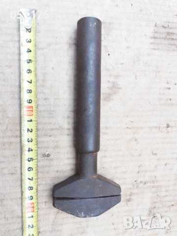 интересен гаечен ключ - подвижен, снимка 2 - Стяги - 37491840