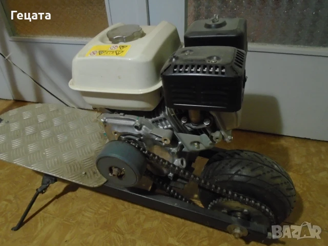 Бензинова тротинетка 160cc 4T Honda, снимка 2 - Мотоциклети и мототехника - 51402202