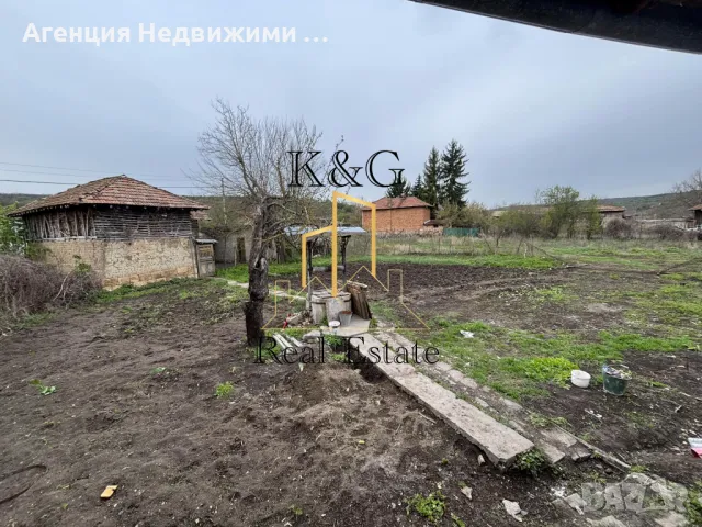 Едноетажна къща в с. Балкански , снимка 6 - Къщи - 49891324