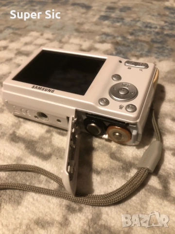 Samsung компактен цифров фотоапарат, снимка 3 - Фотоапарати - 53891365