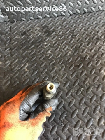 Дюза за гориво за Volvo FL6 V6 (1990-1998) 6130 12Q , снимка 2 - Части - 54055110