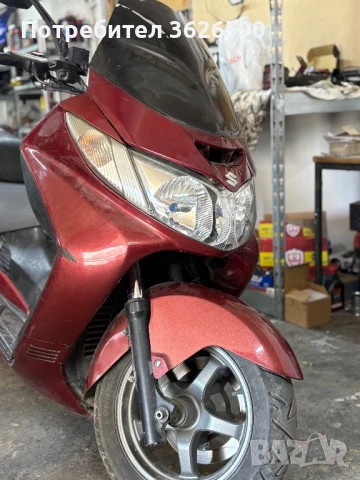 Suzuki Burgman 400 на части