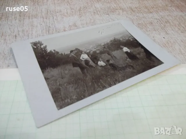 Снимка стара на група младежи над града, снимка 3 - Колекции - 47910282