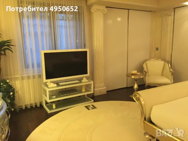 Продаваме Тристаен Апартамент В Западен Парк, снимка 3 - Апартаменти - 56110286