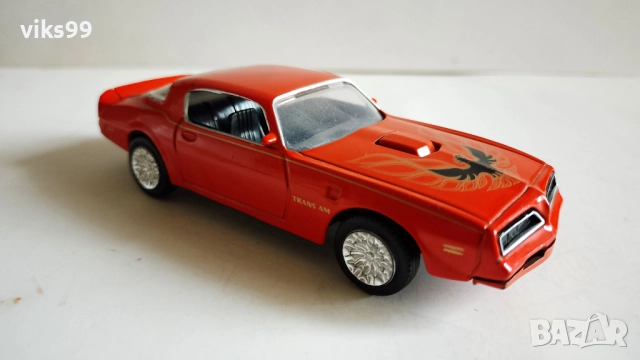 Pontiac Firebird Trans Am 1977 Motormax - Мащаб 1:43, снимка 6 - Колекции - 52403345