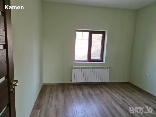 с. Пороище, общ. Разград  - Къща с голям двор – цена 150 000 евро!, снимка 8 - Къщи - 56202211