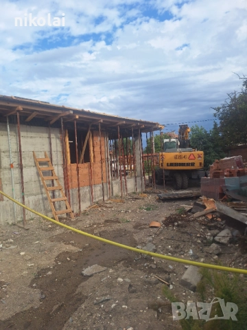 Услуги с багери изкопи чук за разбиване на бетони