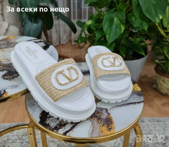 Valentino Дамски Бели Чехли Валентино Код A866