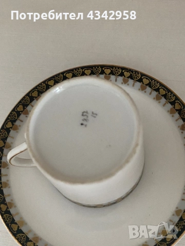 Винтидж кафен сервиз (чаша + чинийка) – елегантен дизайн със златен декор .1970-1980г., снимка 3 - Антикварни и старинни предмети - 53935030