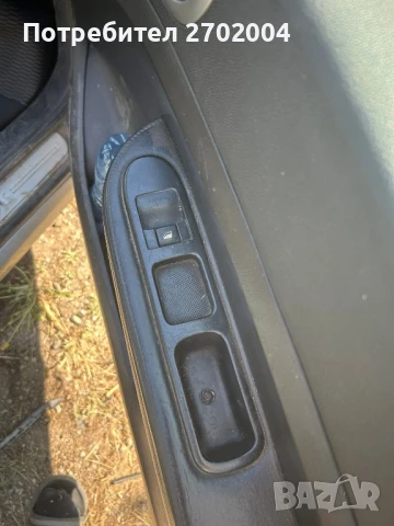 На части Peugeot 307 2.0 HDI 107кс , снимка 7 - Автомобили и джипове - 51305077