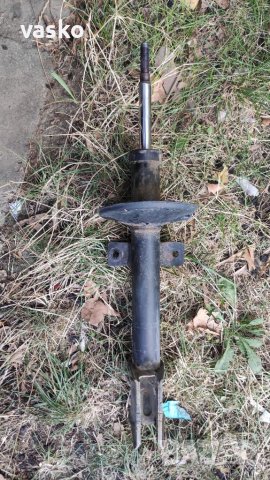 Амортисьор , снимка 2 - Части - 37818812