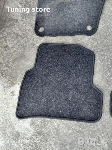 Стелки Vw Polo 6r, снимка 2 - Аксесоари и консумативи - 53909028