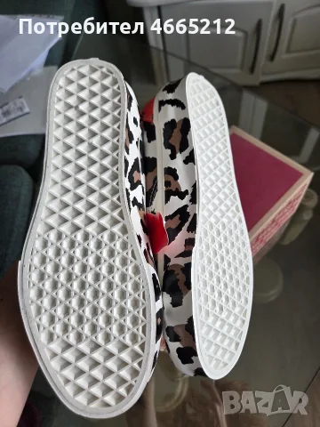 Нови кецове Vans , снимка 3 - Кецове - 56241559